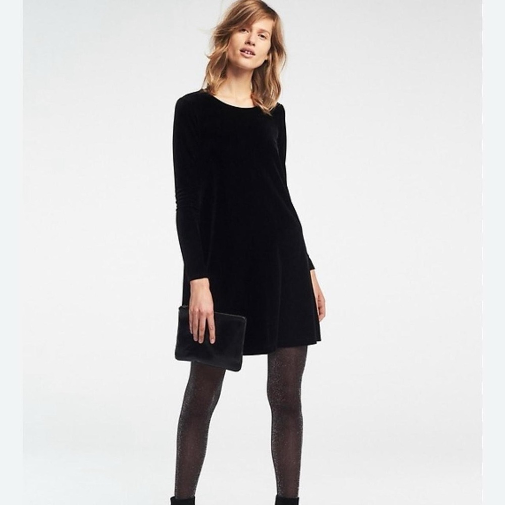 Gap Perfect little black velvet dress women’s xs